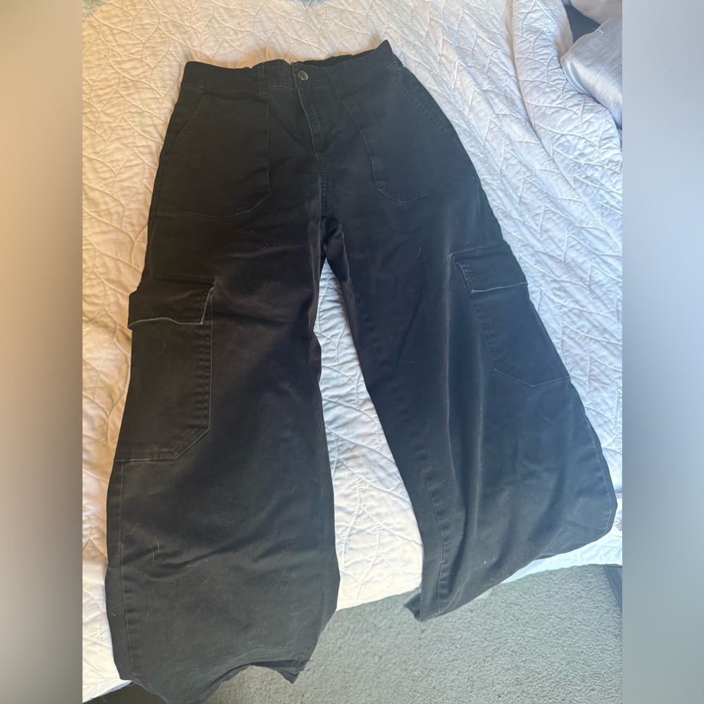 Wild Fable Black Wide-Leg cargo pants